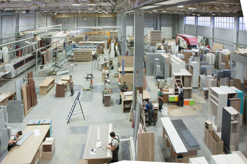 Производство