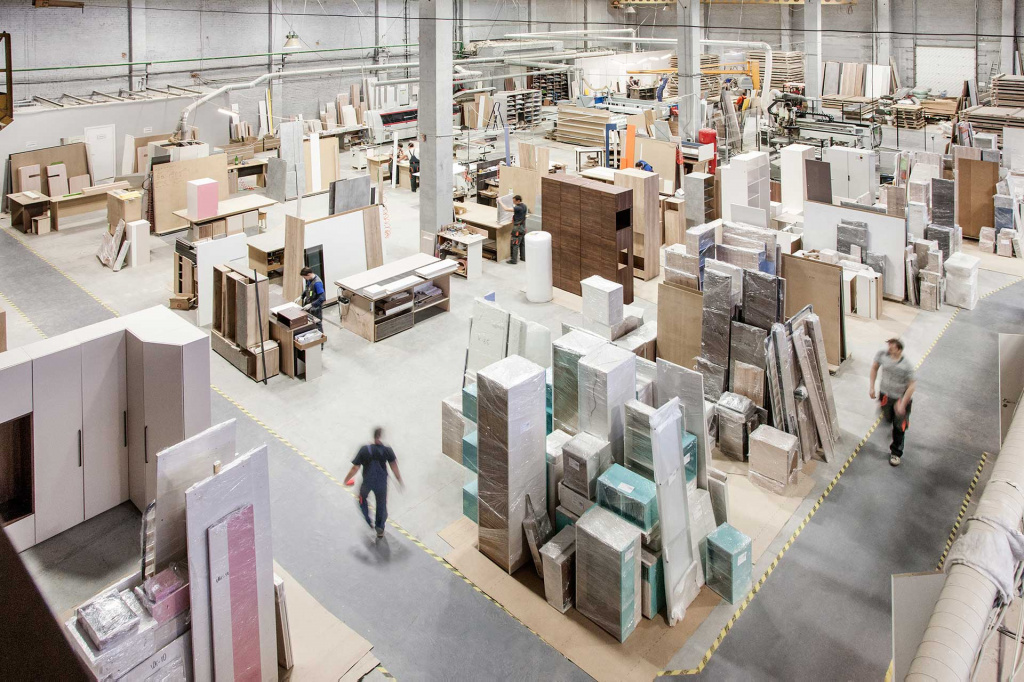 Производство